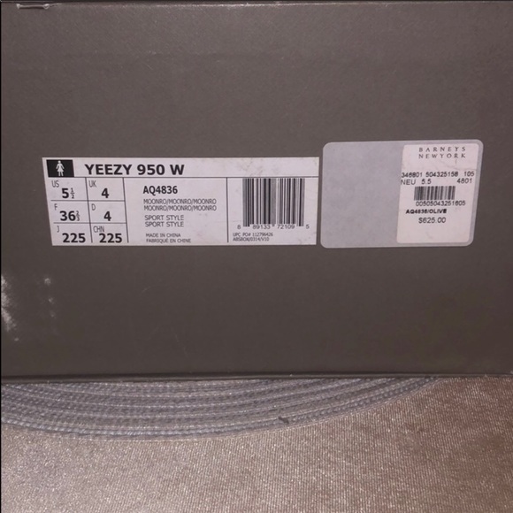 Yeezy 950 boots - Picture 2 of 4